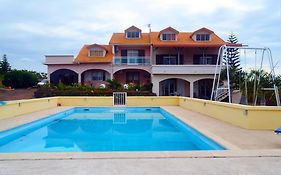 Villa Victoria